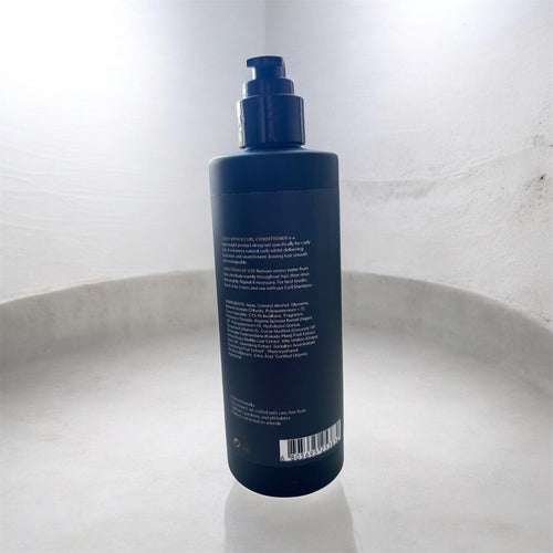 Natural curl conditioner for wavy curly and coily hair made in Australia by Curly with B